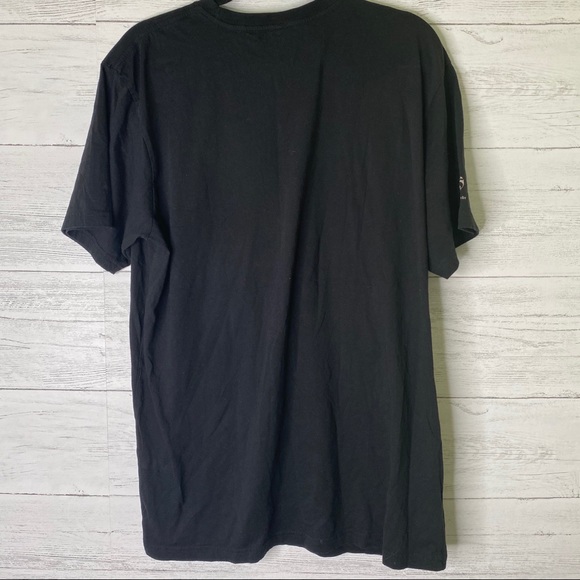 🌈 District Made graphic tee - Picture 5 of 5